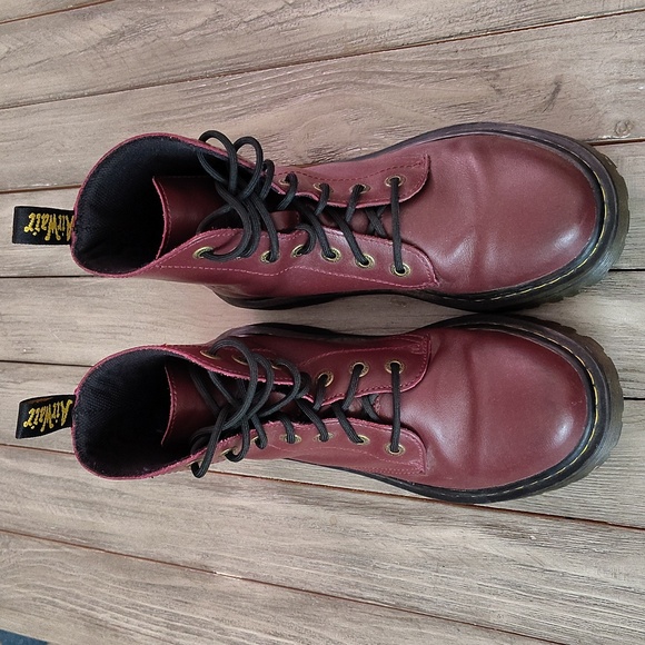 Dr. Martens 1460 Women's Smooth Leather Lace Up Boots In Cherry Red Woman's 9 - Picture 14 of 15